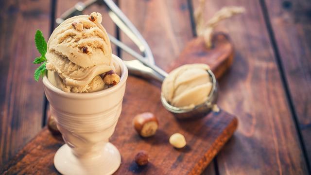Evde fındıklı dondurma tarifi: Evde fındıklı dondurma nasıl yapılır?