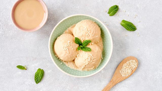 Evde tahinli dondurma tarifi: Evde tahinli dondurma nasıl yapılır?