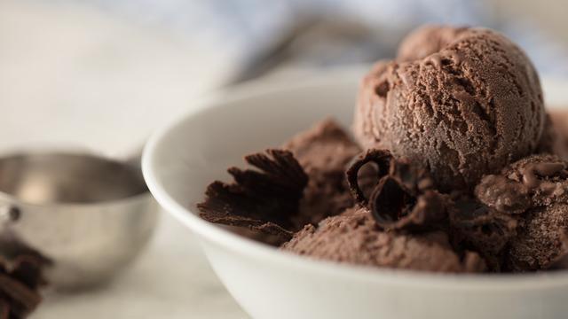 Evde kakaolu dondurma tarifi: Evde kakaolu dondurma nasıl yapılır?