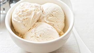 Evde beyaz çikolatalı dondurma tarifi: Evde beyaz çikolatalı dondurma nasıl yapılır?