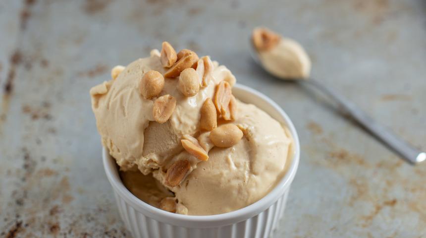 Evde fıstık ezmeli çikolatalı dondurma tarifi: Evde fıstık ezmeli çikolatalı dondurma nasıl yapılır?