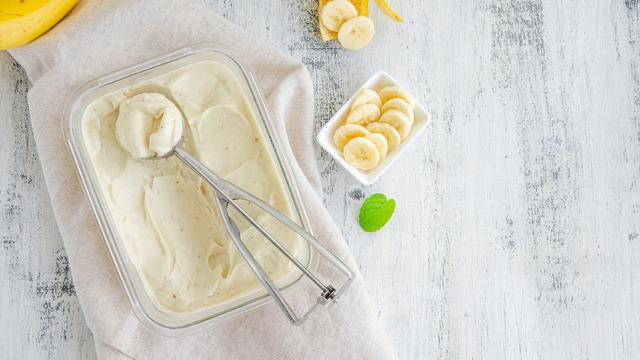 Evde üç malzemeli dondurma tarifi: Evde üç malzemeli dondurma nasıl yapılır?