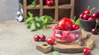 Evde vişne sorbe tarifi: Evde vişneli sorbe nasıl yapılır?