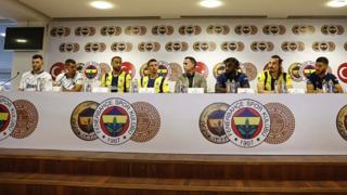 Fenerbahçe'ye geleli 5 gün olmuştu! Yeni transfer Allan Saint-Maximin antrenmanda sakatlandı... Lugano maçında yok!