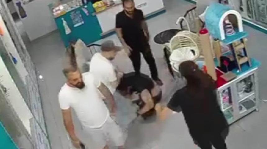 Mama parası veteriner hekime kabusu yaşattı! Burnu kırıldı, dudağı patladı