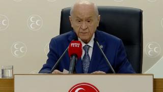 Son dakika | Sürpriz basın toplantısında gündem yaratacak 'ekonomi' çıkışı! Bahçeli: 154 kişinin ismi elimizde, günü geldiğine eyleme geçilecek
