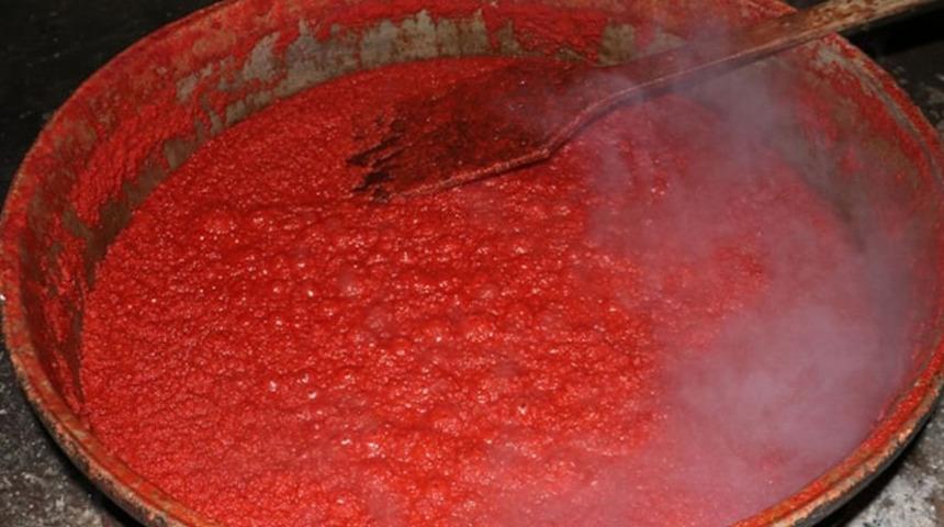 Salça yaparken can verdiler! Yardıma koştular ancak çok geçti 