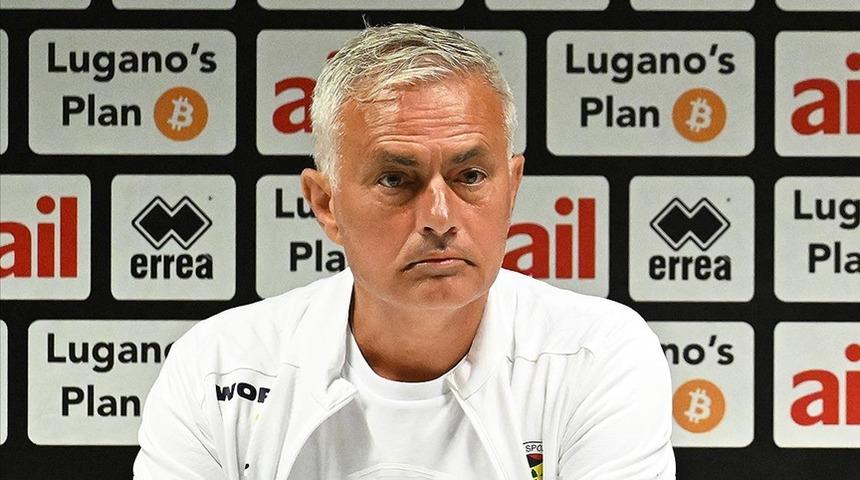 Mourinho'lu Fenerbahçe ilk resmi maçına çıkıyor! Portekizli hocadan Lugano karşısında çok sürpriz 11 kararı... O isimlere forma yok