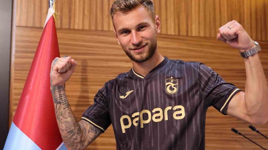 Trabzonspor, Denis Draguş için imza töreni düzenledi