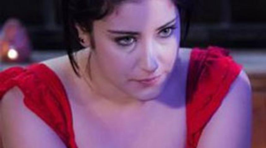 Hazal Kaya&rsquo;nın zayıflama sırrı! İşte Hazal Kaya diyeti