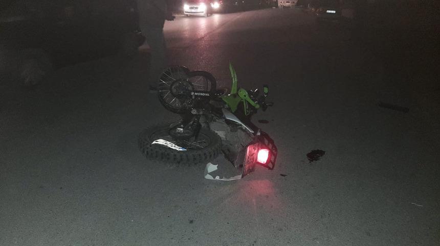 Sivas'ta hafif ticari araçla çarpışan motosiklet sürücüsü öldü