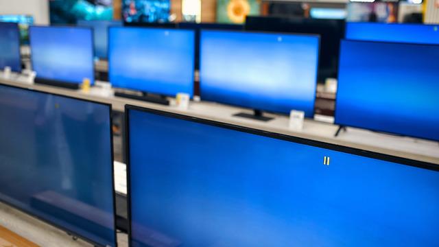 LCD ekran nedir? LCD ekran özellikleri, avantajları ve dezavantajları nelerdir?