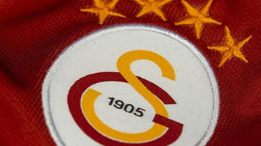 Galatasaray, Elias Jelert'i kadrosuna kattı!