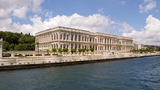 Çırağan Sarayı nerede? Çırağan Sarayı'na nasıl gidilir?