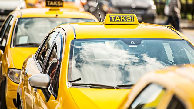 İstanbul’da taksi ücretlerine de zam geldi! Zam oranını beğenmediler: Kontak kapatırız!