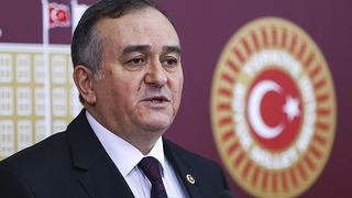 MHP Grup Başkanvekili Erkan Akçay hastaneye kaldırıldı! Beyninde kist tespit edildi