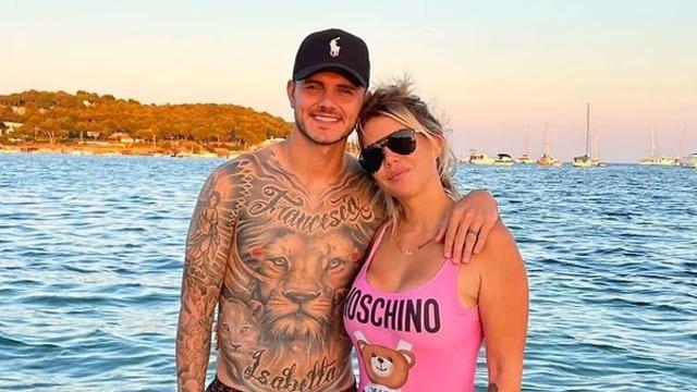 Icardi boşanmak üzere olduğu karısı Wanda Nara'nın çıplak fotoğrafını paylaştı! Paylaşımına yazdığı nota kimse anlam veremedi 640xauto