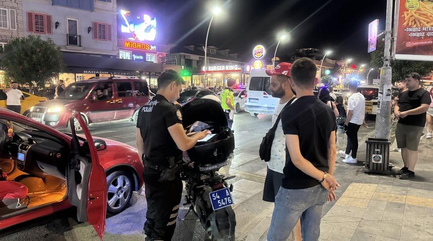 Sakarya'da yüksek ses ve egzoz denetiminde 50 sürücüye cezai işlem uygulandı