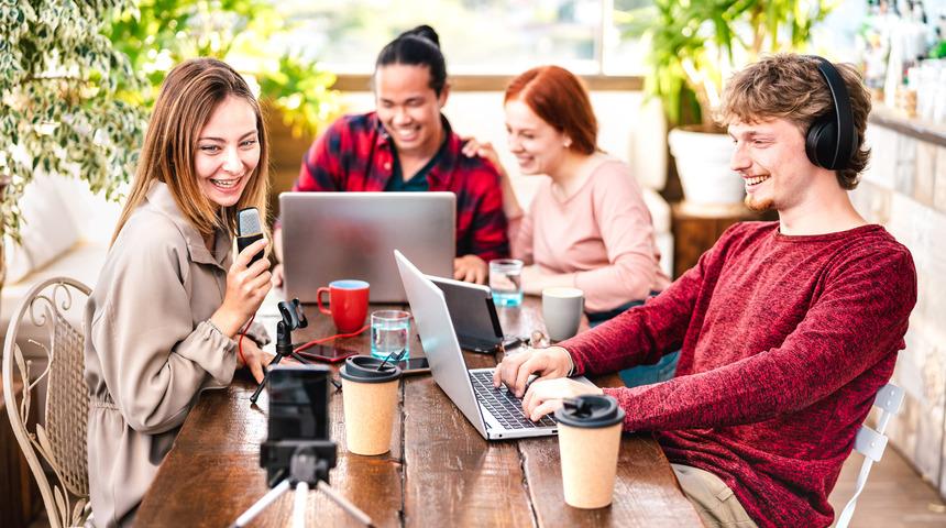 Dijital yerli nedir? Dijital yerlilerin özellikleri nelerdir? Dijital yerli kişiler