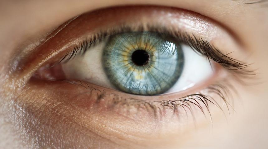 Biz şok! Göz renginizi yiyeceklerinizle değiştirebilirsiniz