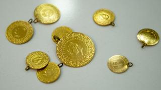 Gram altın, çeyrek altın, Cumhuriyet altını… Kapalıçarşı bu hafta karıştı! Yüzde 1’e yakın düşüş sonrası İslam Memiş açıkladı: Önce Ağustos sonra Aralık için rakam verdi