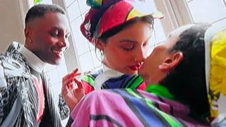 Paris'te olaylı olimpiyat açılışı! TRT fark eder fark etmez yayını kesti... O görüntüler olay oldu!