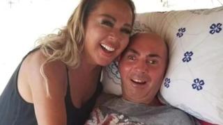 Yıllardır MS hastalığıyla mücadele ediyordu... Safiye Soyman’ın oğlu Harun Akaröz hayatını kaybetti