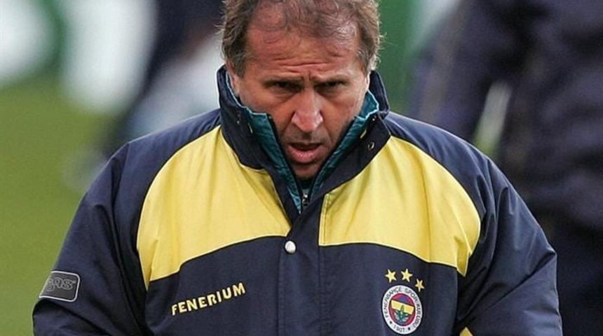 Fenerbahçe'nin eski hocası Zico, Paris'te neye uğradığını şaşırdı