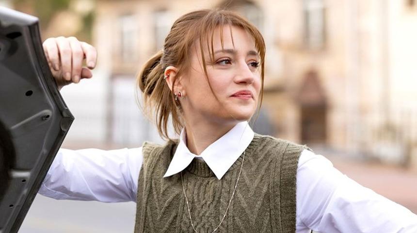 Safir'in Güneş'i Gizem Karaca o diziyle anlaştı! İlhan Şen ile partner oldu