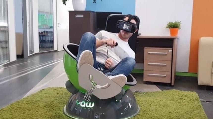 Sanal gerçeklik simülasyonları için koltuk geliştirildi