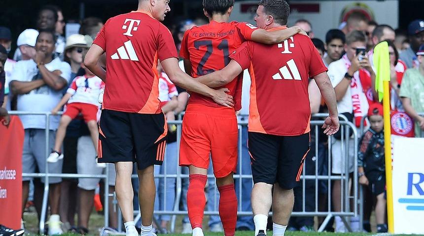 Alman devi Bayern Münih'te büyük şok! Yeni transferin ayağı kırıldı 