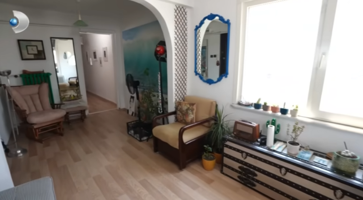 90'lı yıllara damga vuran Şahsenem Evrim Akın'a evini gezdirdi! Çatı katı evinin manzarası mest etti G5