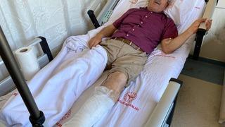 Antalya'da sahipsiz köpeğin saldırdığı kişi bisikletten düşerek yaralandı