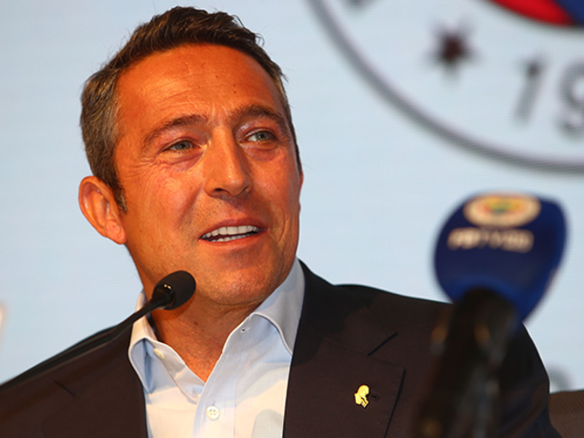 Menajeri geldi, transfer her an açıklanabilir! F.Bahçe'de ilk imza...