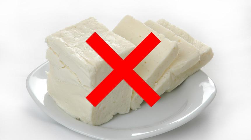 Gıda terörü dur durak bilmiyor! Peynirde yapılan bu sahtekarlıklara dikkat edin