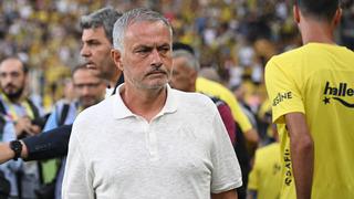 Mourinho'nun o kararı sonrası demediğini bırakmadı! 'Hata yapıyor, anlayamıyorum, macera arıyor'