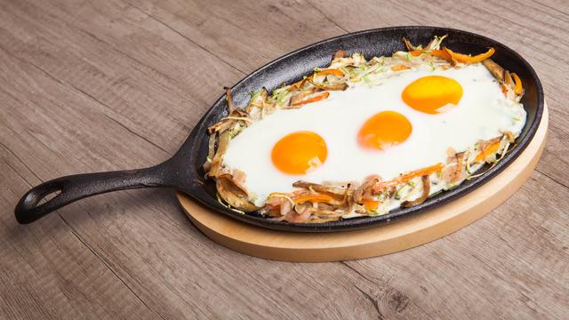 Soğanlı yumurta tarifi: Soğanlı yumurta nasıl yapılır?