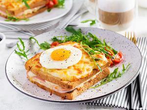Croque Madame tarifi: Croque Madame nasıl yapılır?