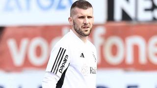 Beşiktaş'tan ayrılık açıklaması! Rebic'in sözleşmesi feshedildi
