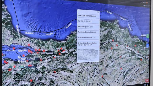 Herkes bulunduğu bölgenin deprem riskini görebilecek! Merak ediliyordu... Ücretsiz uygulamaya o bilgiler de eklendi