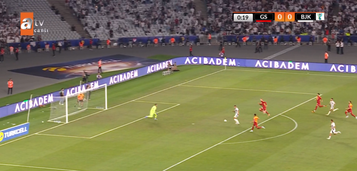 Süper Kupa maçında inanılmaz hata! 23. saniyede tarihe geçen gol geldi... Icardi'nin rekorunu kırdı G3