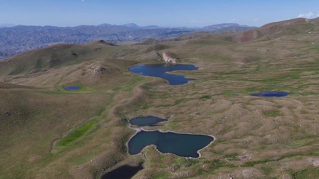 Erzurum'da 'dünyanın göbeği': Türkiye'den doğup yeryüzünü besliyorlar! Ziyaret Tepe manzarasıyla da büyülüyor