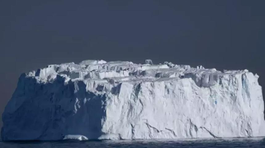‘Ölmeyi reddeden buzdağı’ 30 yıl sonra harekete geçti! Yıllarca kendi etrafında dönebilir