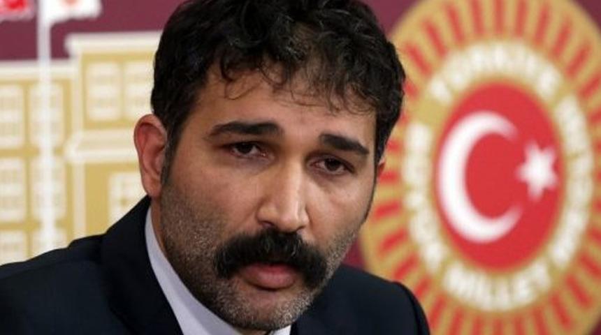 Barış Atay'dan "istifa etti" haberlerine yanıt! "Hoşunuza gitmeyecek eminim ama mücadeleye devam"