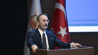 İletişim Başkanı Fahrettin Altun'dan küresel sosyal medya şirketleri açıklaması: 'Amerikan, Alman, Fransız yasalarına saygı duyarken, Türkiye Cumhuriyeti yasalarına saygı duymuyorlar'