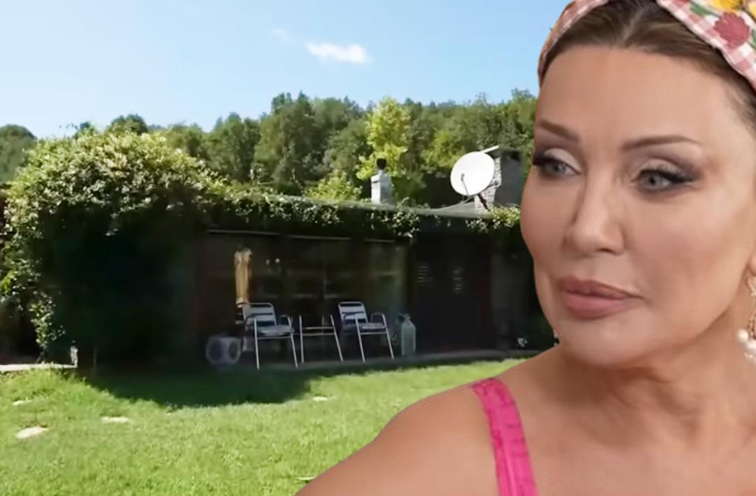 Şehirden uzaktaki kır evi b&uuml;y&uuml;ledi! İşte Umut Aky&uuml;rek'in devasa bah&ccedil;eli evi...