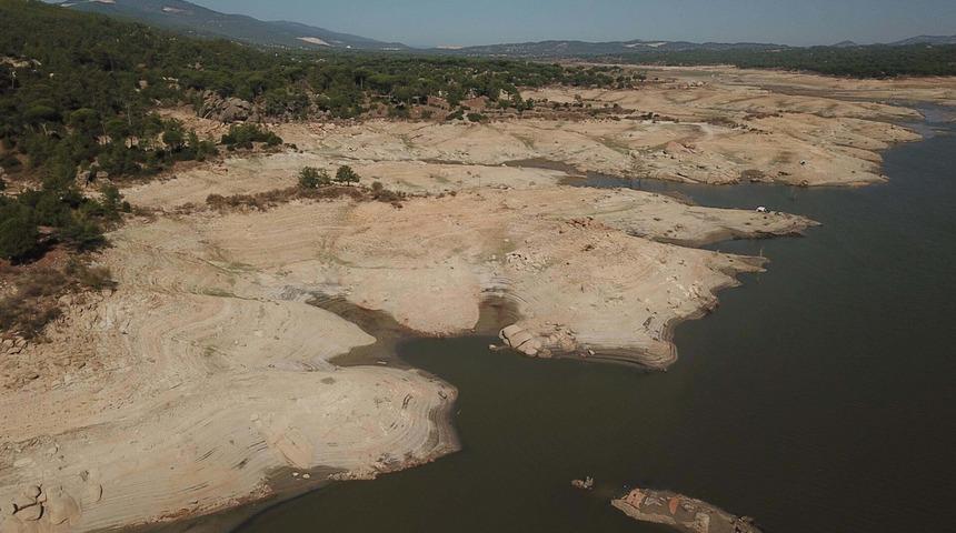 Bodrum'da 20 saate varan su kesintisi! Mumcular Barajı ölü hacim seviyesine düştü