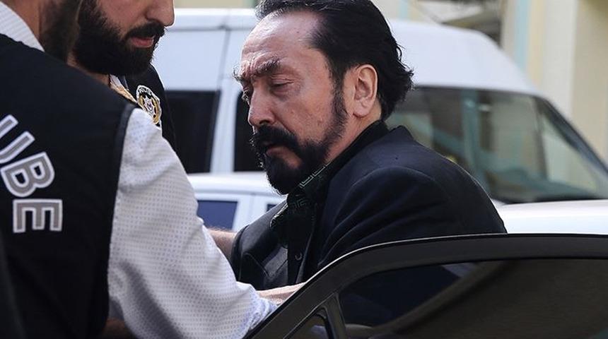 Adnan Oktar davasında hüküm yemişlerdi! Yunanistan'a kaçarken yakalandılar