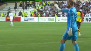 UEFA Konferans Ligi'nde kaleci gol attı! Kendi kalesinden yaptığı vuruş rüzgar yardımıyla ağlarla buluştu!