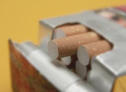 64 liradan başlıyor, en pahalısı 85 lira oldu! Üçüncü şirket de harekete geçti: Sigaraya zam geldi